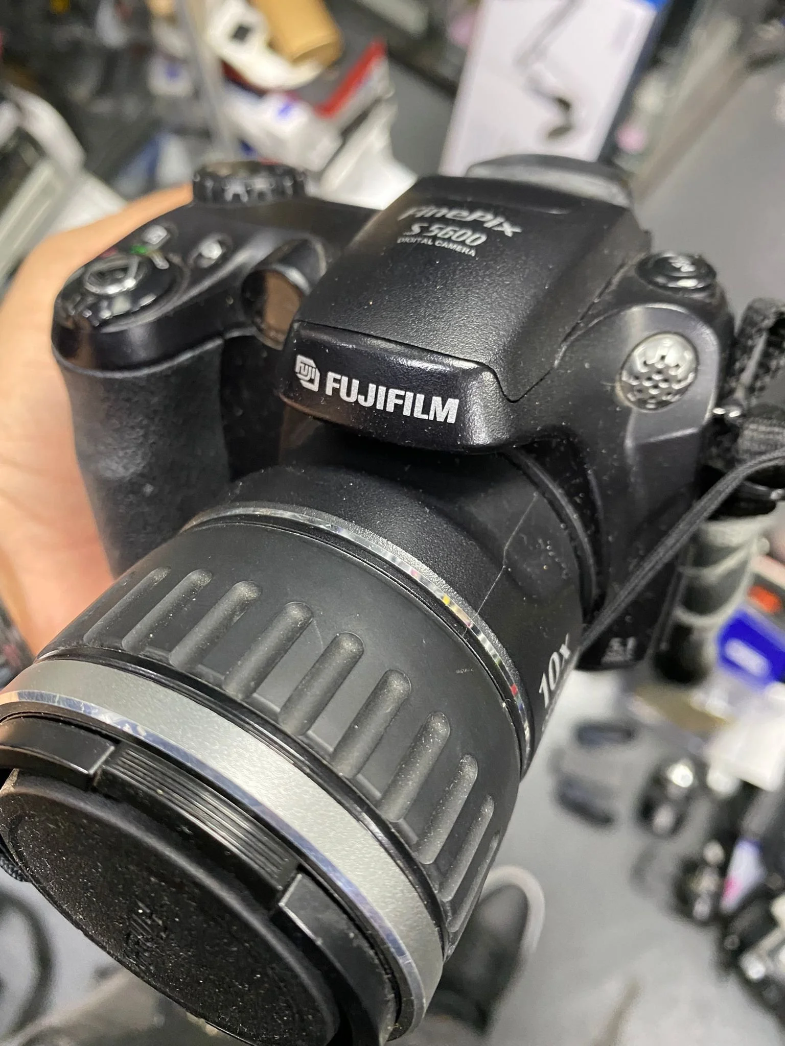 Fujifilm FinePix S Series S5600 Digital Camera | CONDITION - USED | £24.99