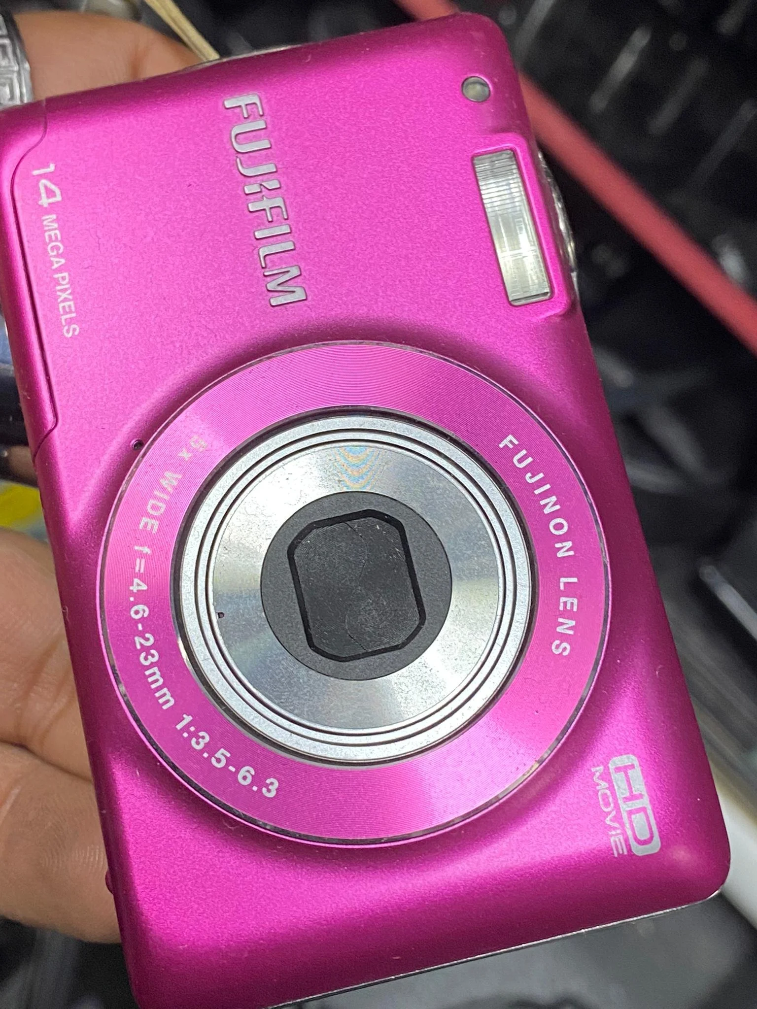 FujiFilm 14.0MP Digital Camera Pink | CONDITION - USED | £39.99