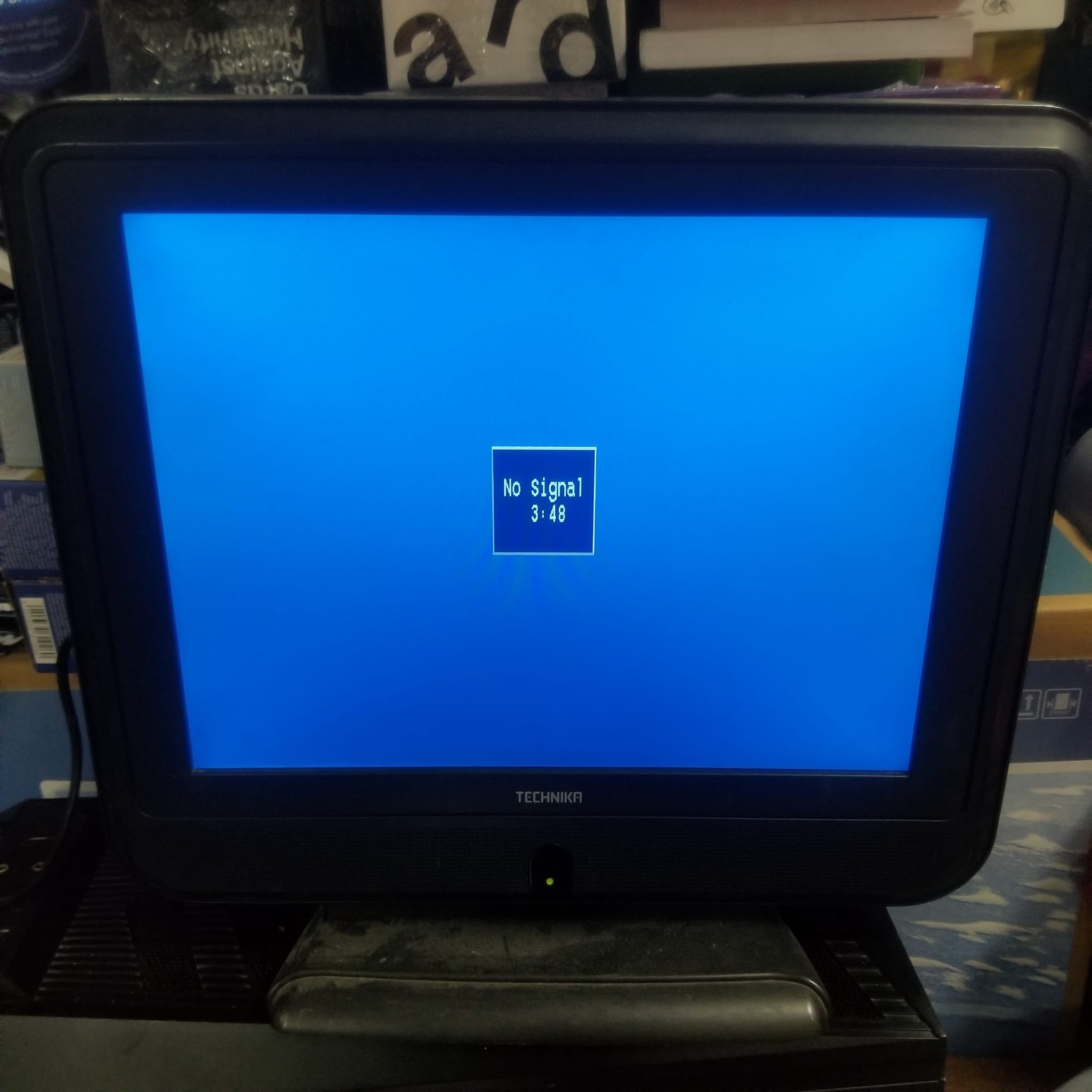 Technika LCD 15ID-107 15 Inch Digital Scart VGA AV Black TV | CONDITION - USED | £19.99