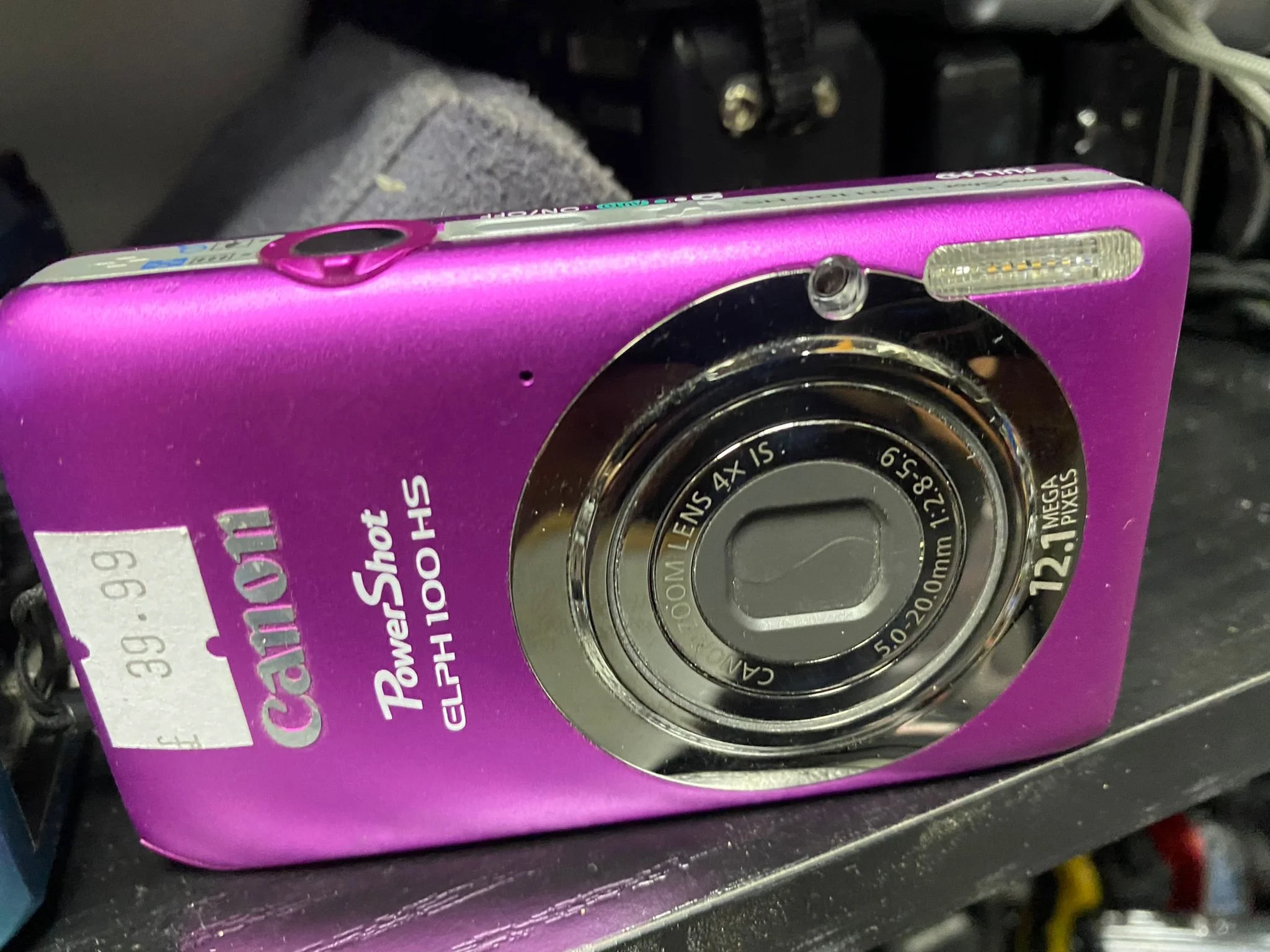 Canon PowerShot ELPH 100 HS 12.1MP Digital Camera | CONDITION - USED | £49.99