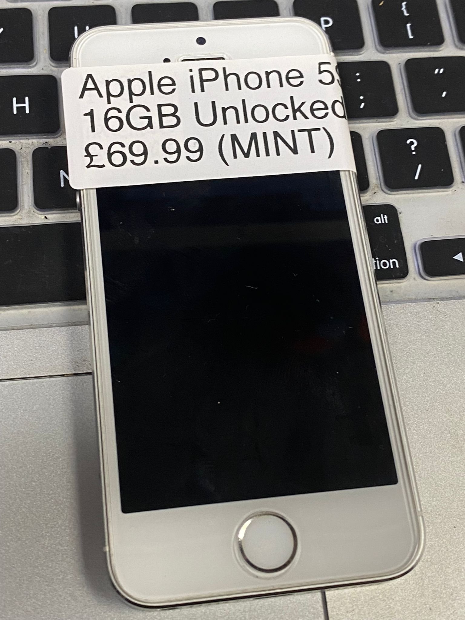 Apple iPhone 5S 16GB Unlocked | CONDITION - USED | £69.99