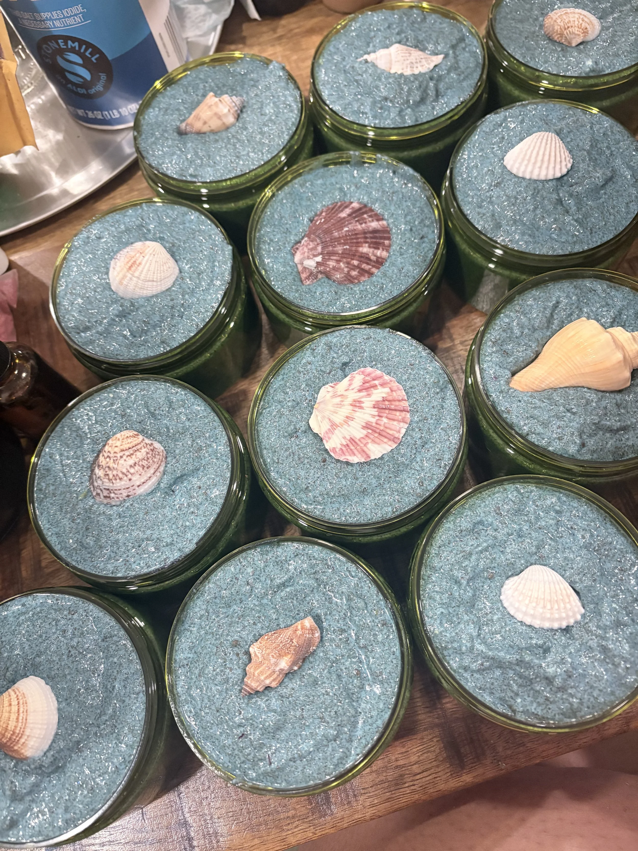 Estrella’s Glare Body Scrub
