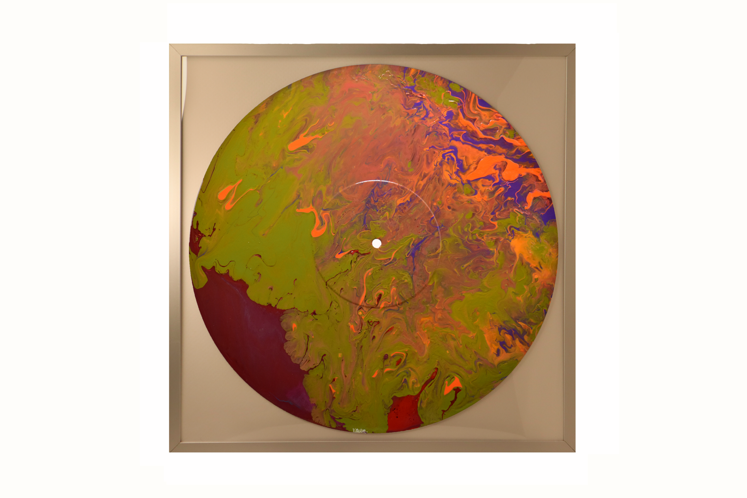 CD_MirageCollection_Sage_WhiteSilverFrame.png