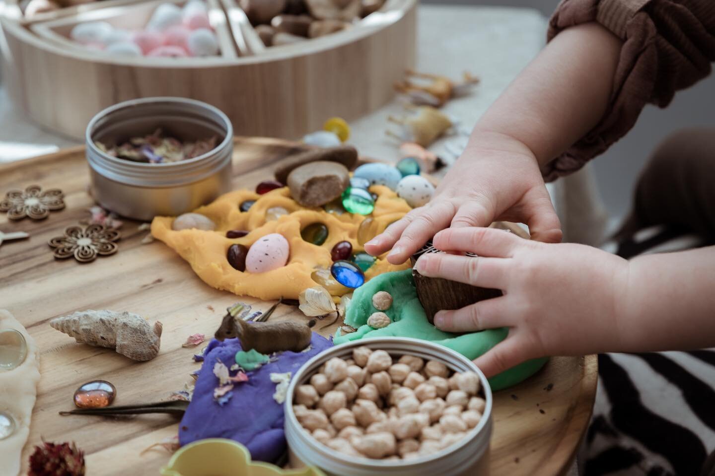 Organic, unstructured free play without rules, prompts or themes is so satisfying &amp; calming for children. Just being in the moment with their imagination creating is often the best type of play. 💛 How amazing is this beautiful &amp; peaceful pho