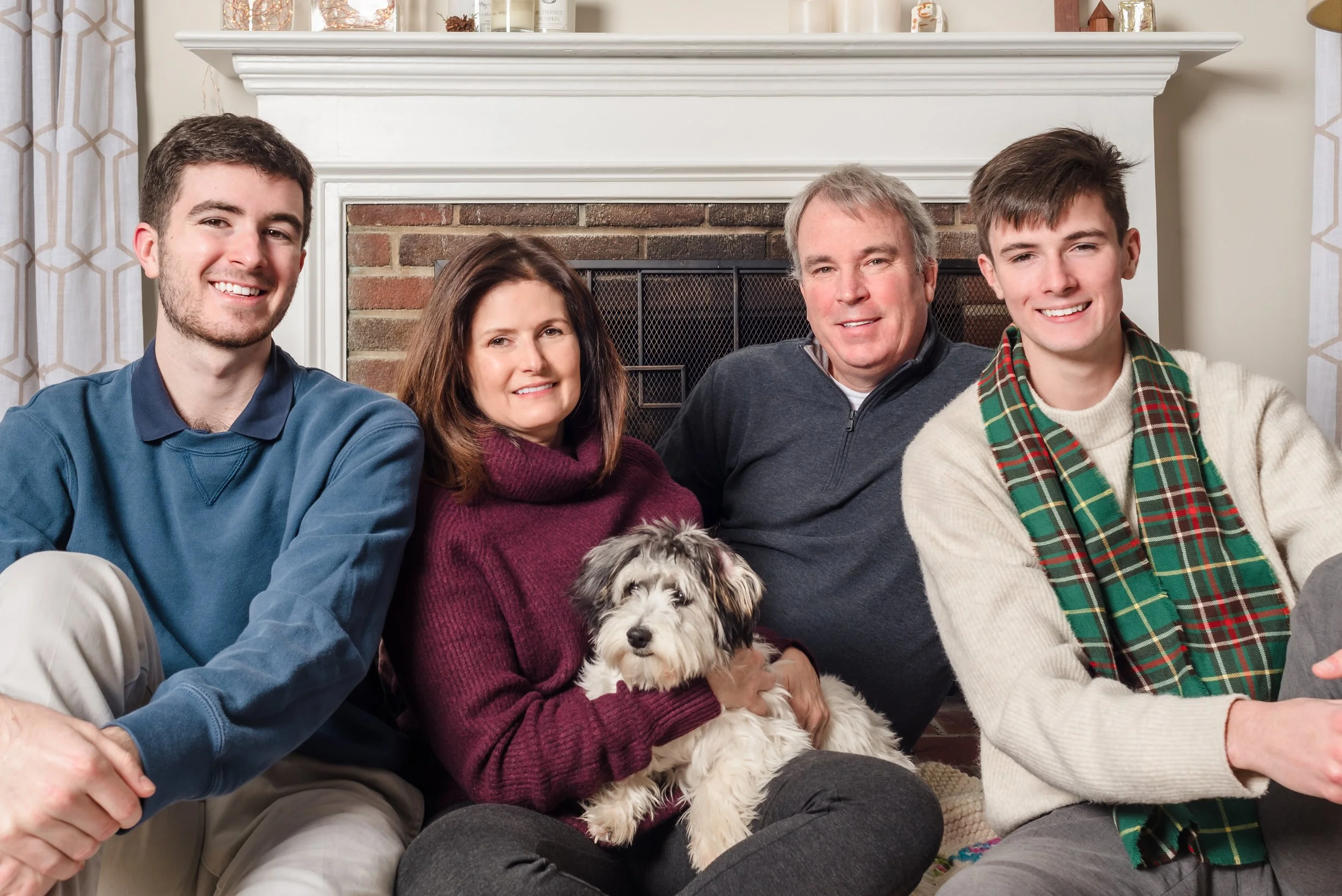 Holiday family photoshoot in Flushing, Queens, New York