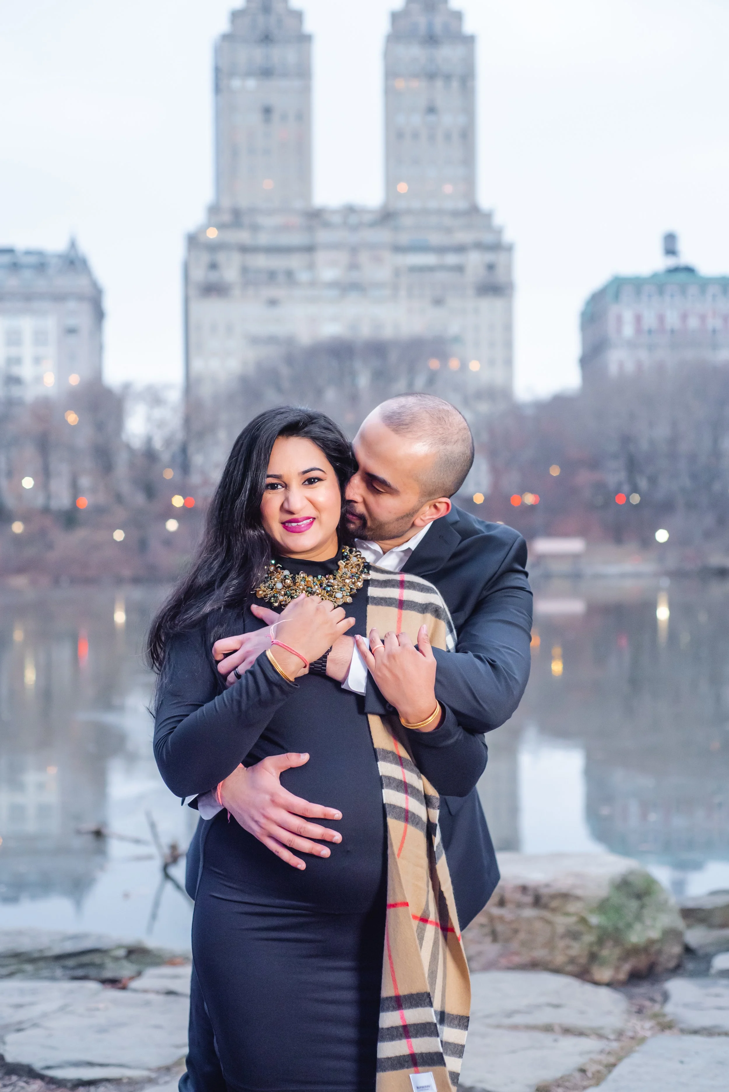 Maternity photoshoot at the Ramble in Central Park