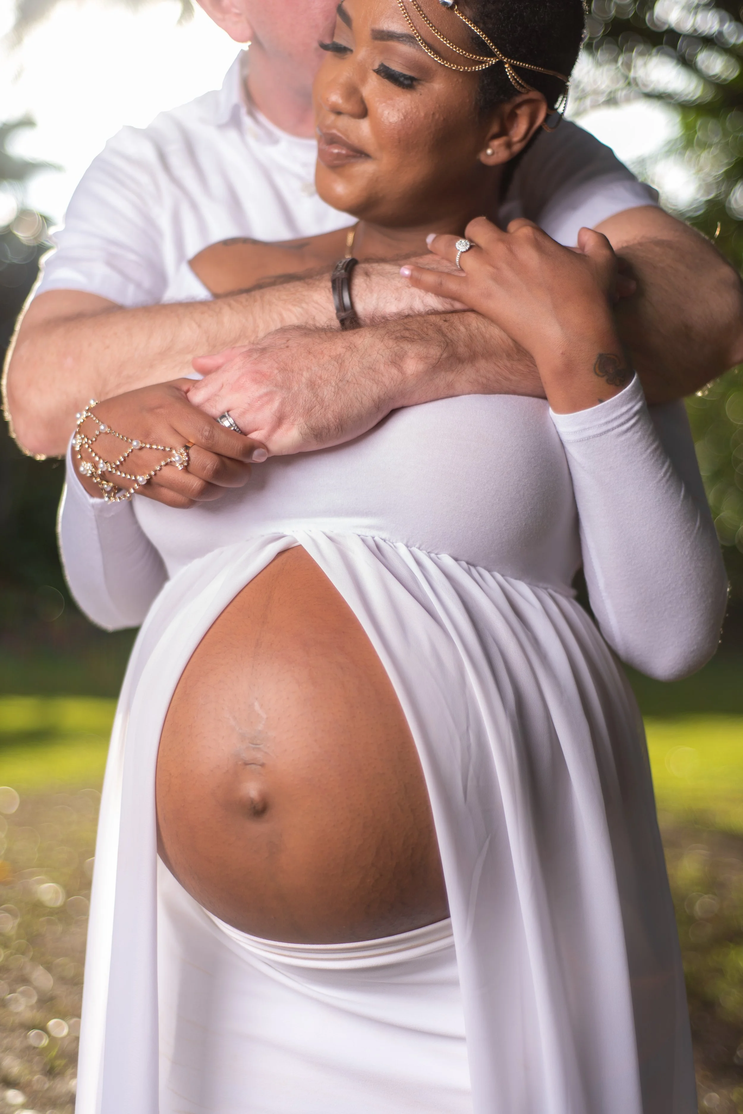 Maternity photo session at Fairchild botanical garden in Miami
