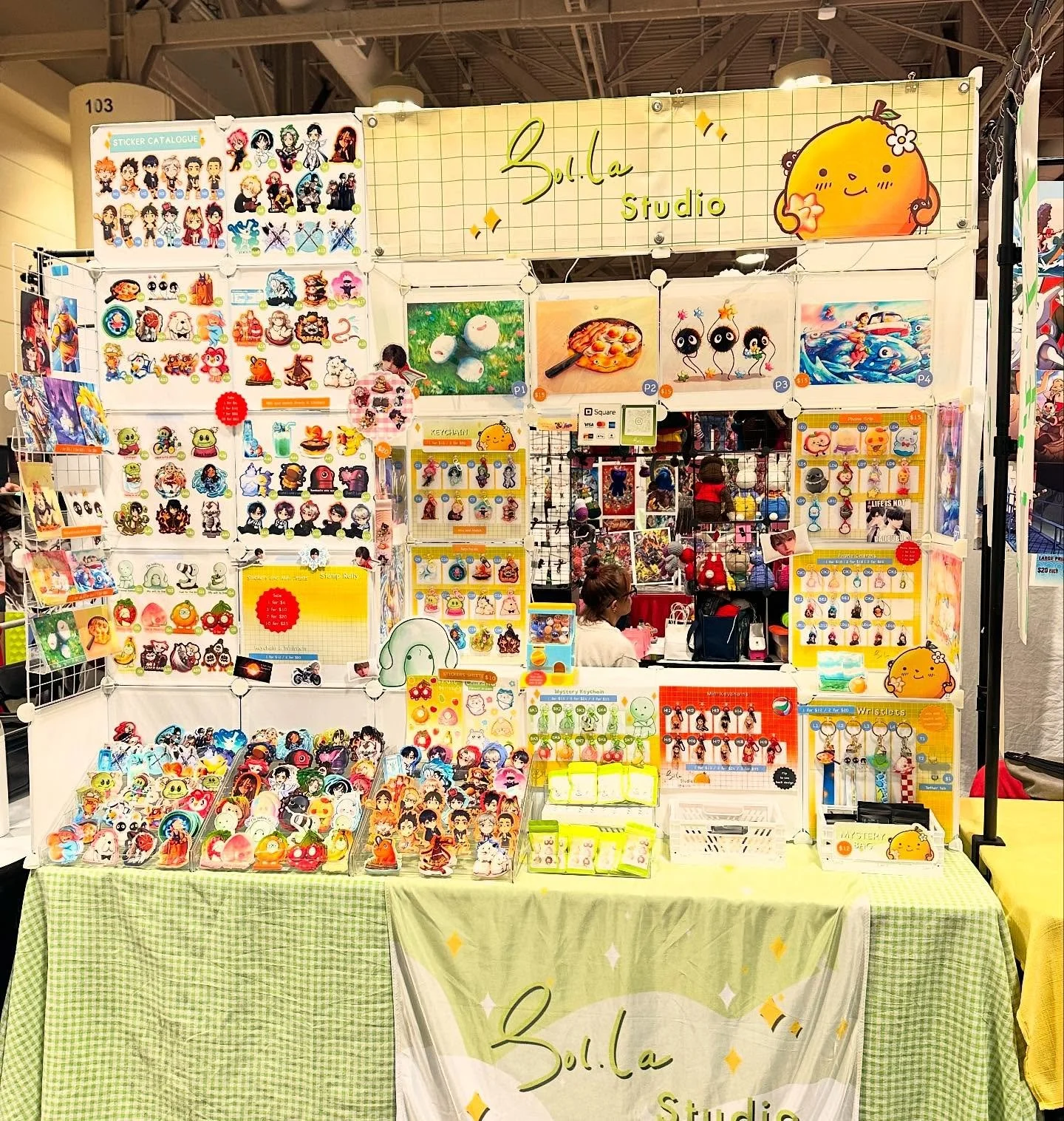 ✨ Day 2 of Fanexpo. Reminder that I&rsquo;m apart of the lads photo card rally prizes are limited come before they are gone 😳✨

#lads #loveanddeepspace #photocards #artistalley #fanexpo