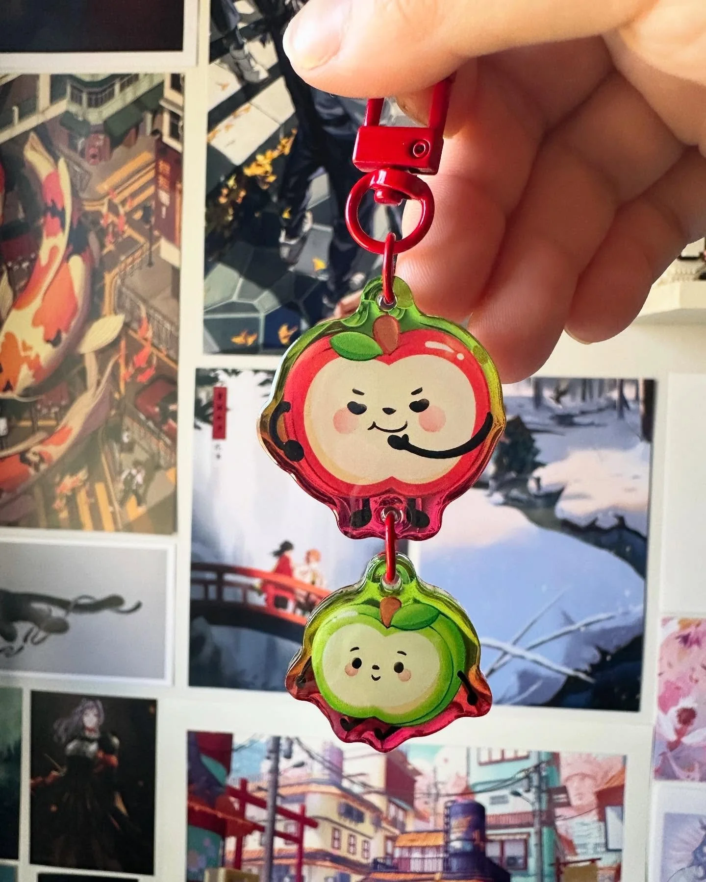 ✨Just in time for con season my love and deep space link charms have arrived.✨ They  will be available at Calgary expo. Yippee 🍎🛸🐥☃️🐦&zwj;⬛

#lads #loveanddeepspace #keychains #artistalley #xavier #sylus #caleb #rafayel #zayne