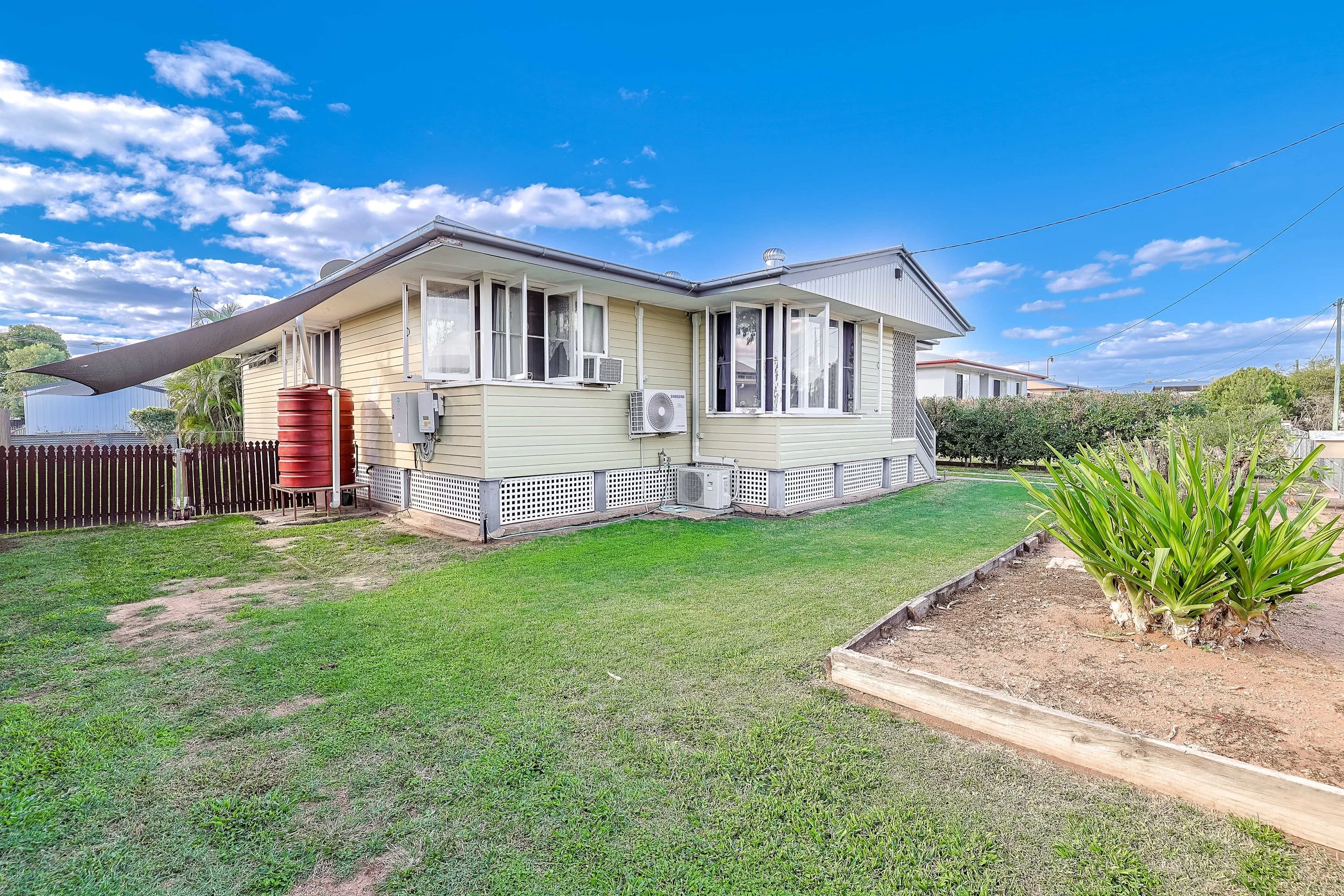 11 Frazer Street