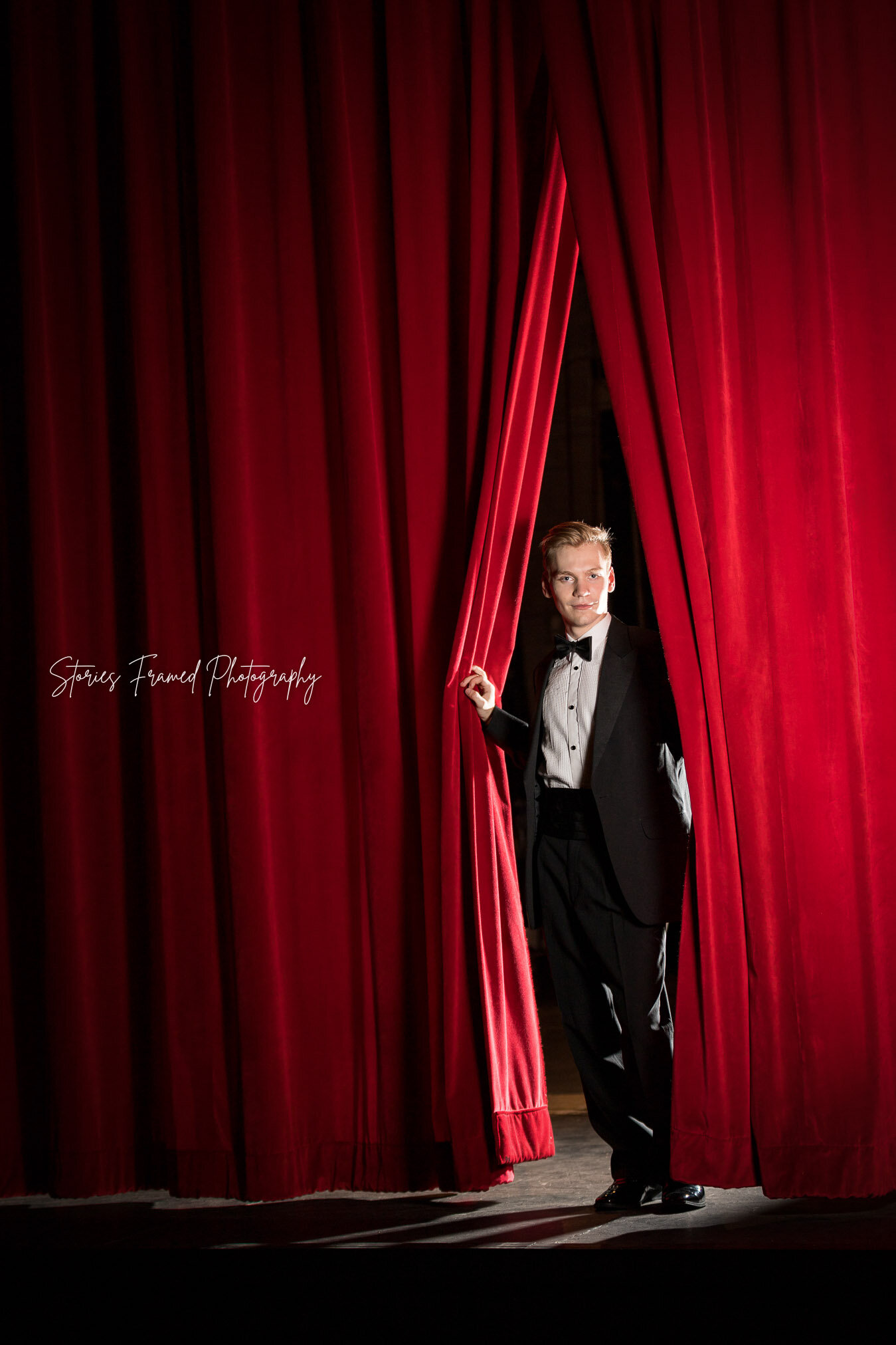 08-31-days-of-joy-red-stage-curtains.jpg