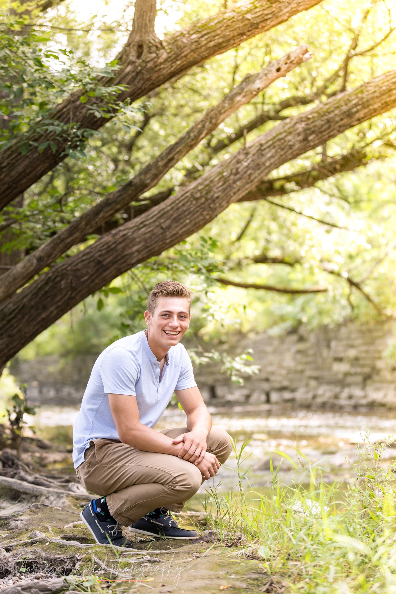 Wauwatosa-senior-pictures-Stories-Framed-42.jpg