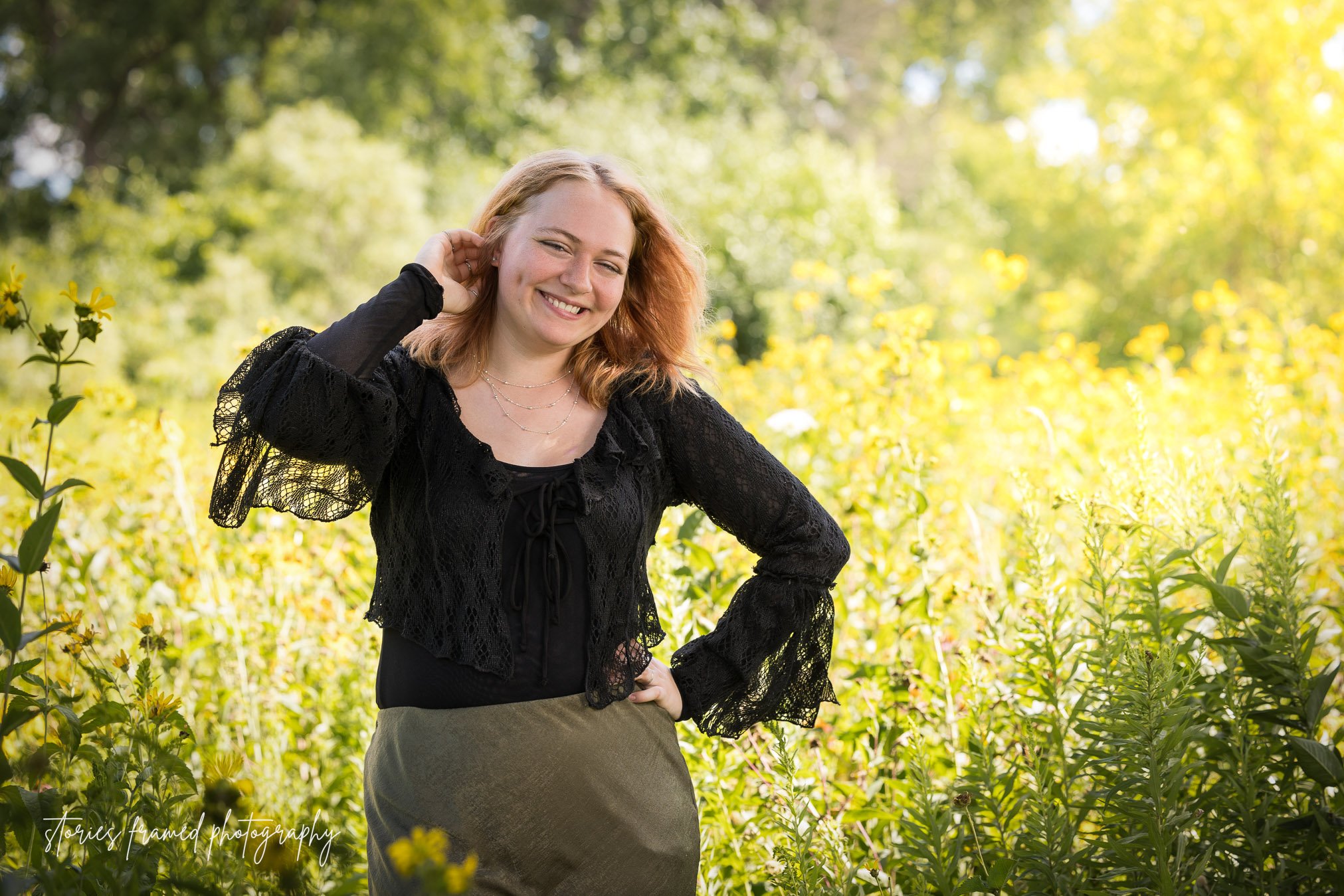 Wauwatosa-senior-portraits-Stories-Framed-03.jpg