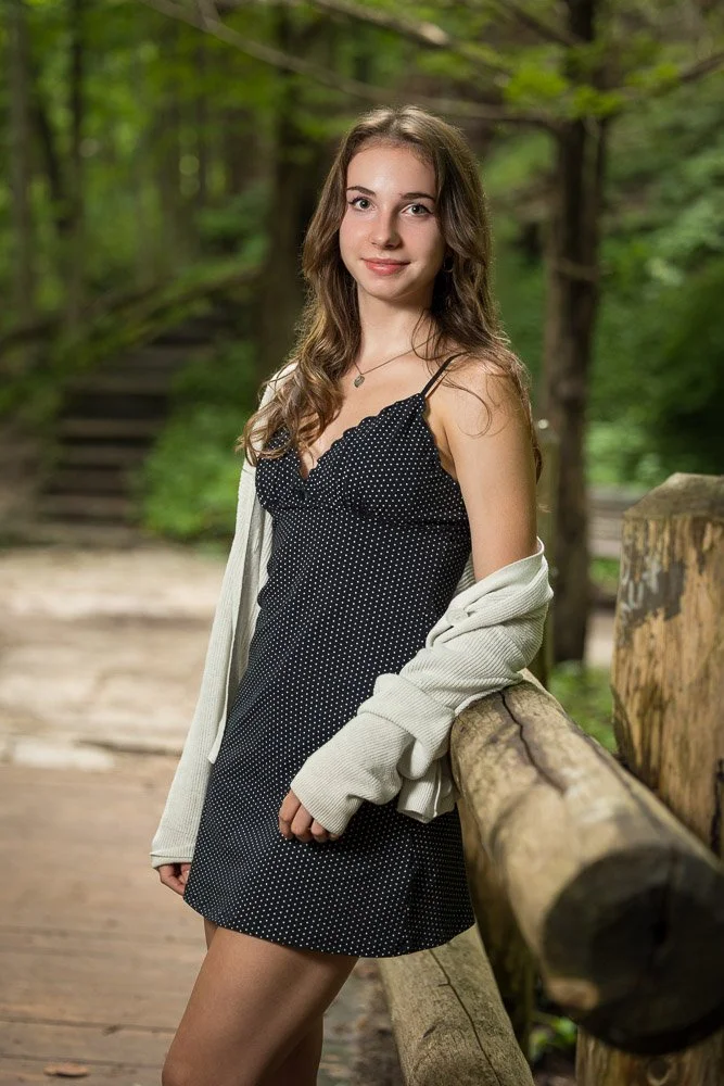 Wauwatosa-senior-photos-Stories-Framed-13-web.jpg