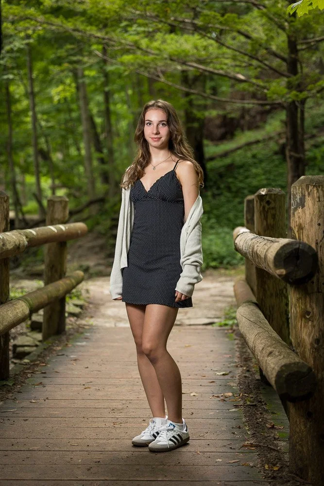 Wauwatosa-senior-photos-Stories-Framed-12-web.jpg
