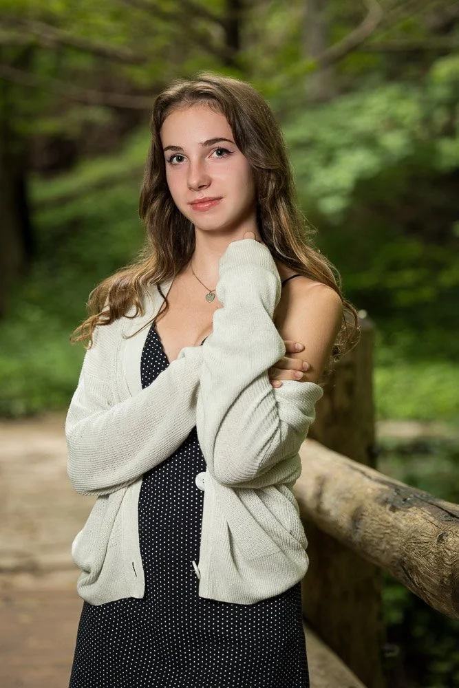 Wauwatosa-senior-photos-Stories-Framed-14-web.jpg