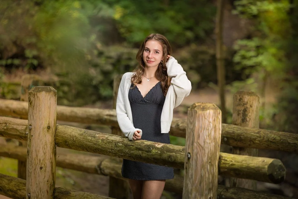 Wauwatosa-senior-photos-Stories-Framed-22-web.jpg