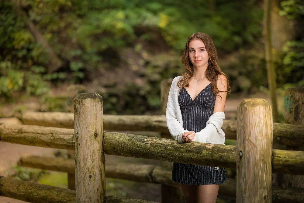 Wauwatosa-senior-photos-Stories-Framed-21-web.jpg