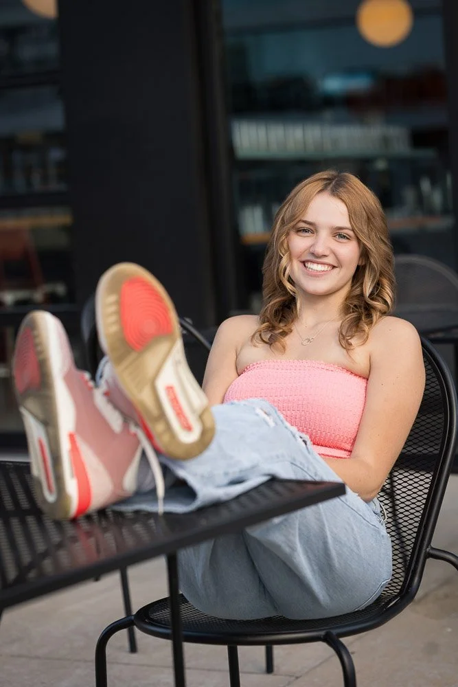 Milwaukee-senior-photos-Stories-Framed-27.jpg