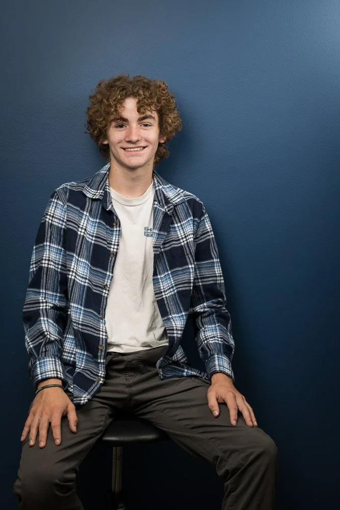 New-Berlin-senior-photos-Stories-Framed-01.jpg
