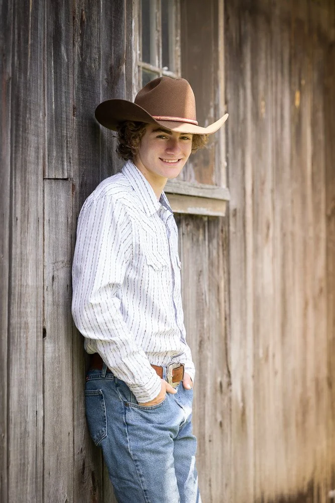 New-Berlin-senior-photos-Stories-Framed-30.jpg