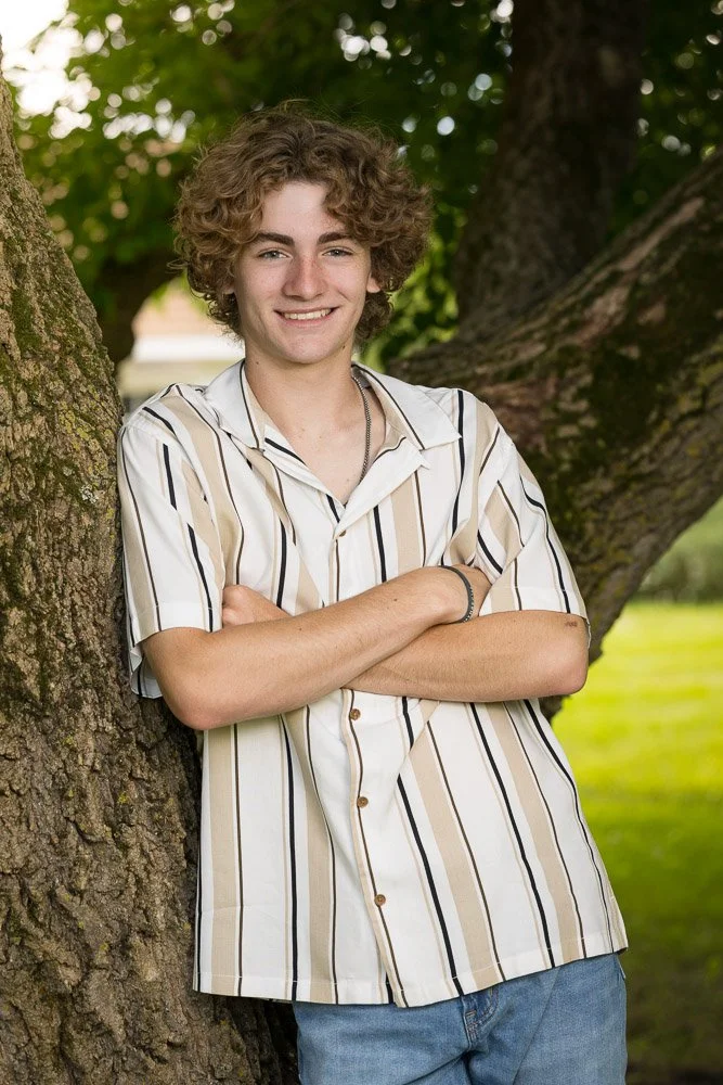 New-Berlin-senior-photos-Stories-Framed-39.jpg