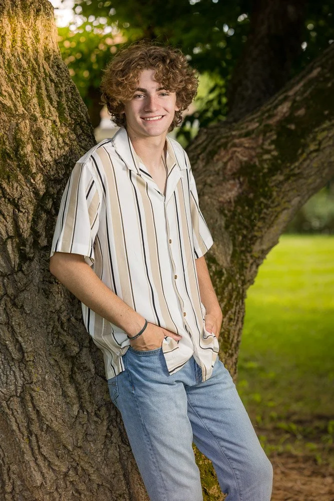 New-Berlin-senior-photos-Stories-Framed-40.jpg