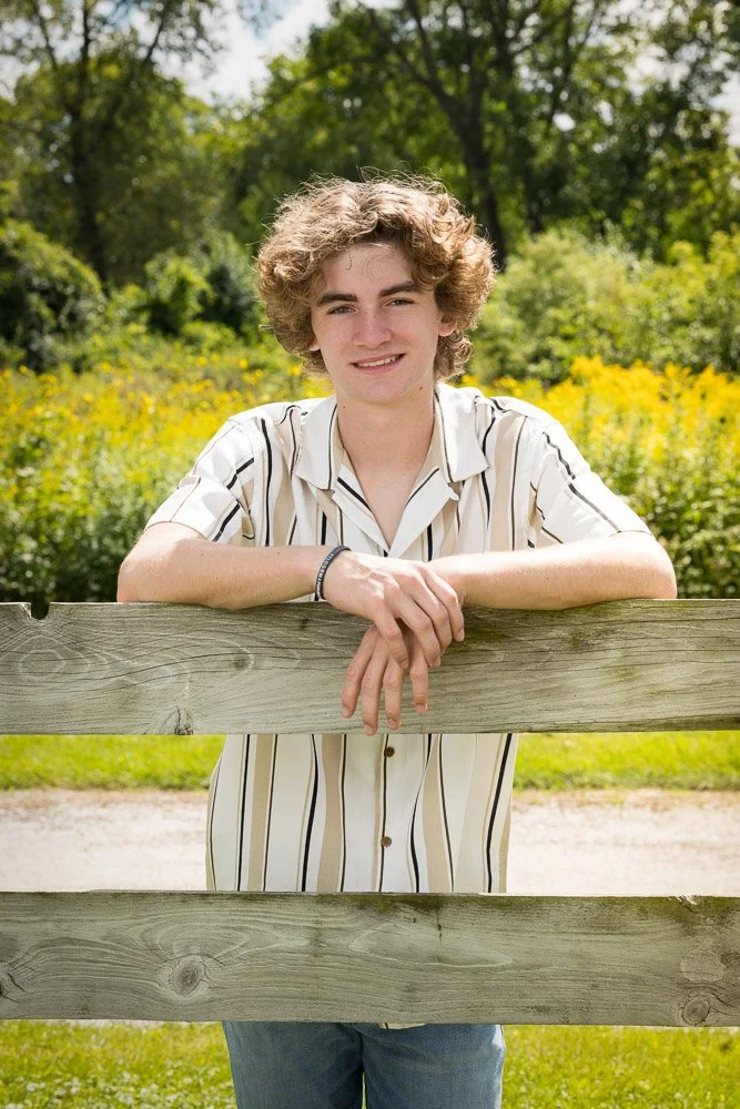 New-Berlin-senior-photos-Stories-Framed-46.jpg