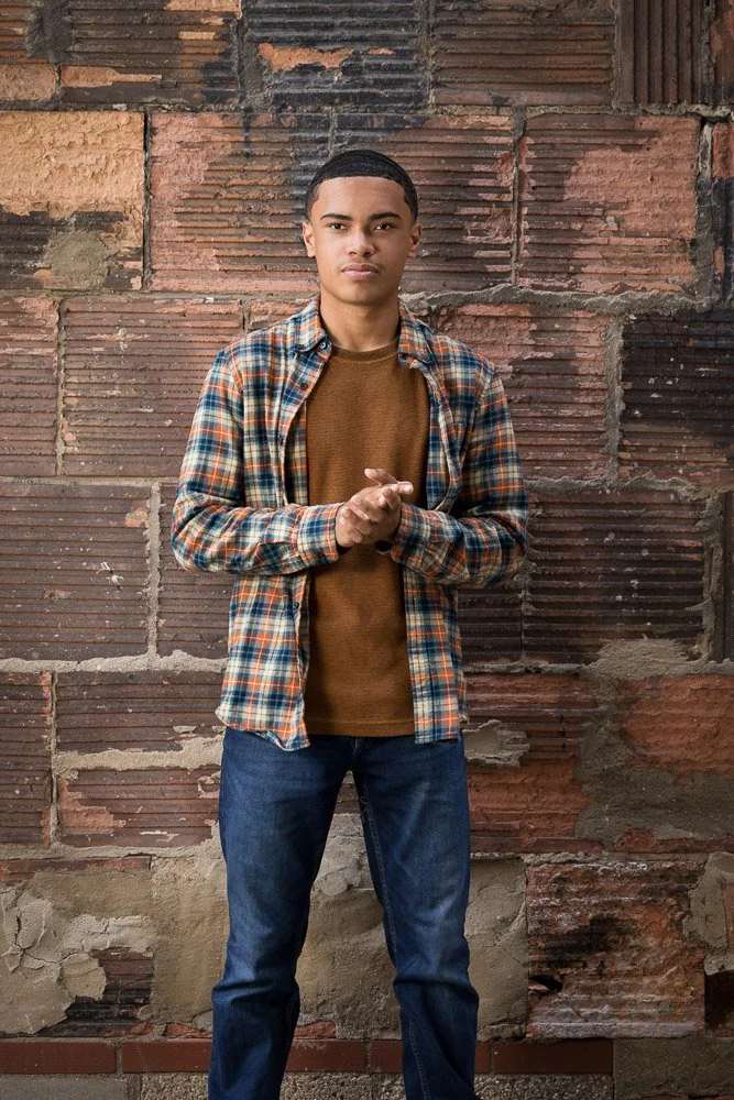 New-Berlin-senior-photos-Stories-Framed-19-web.jpg