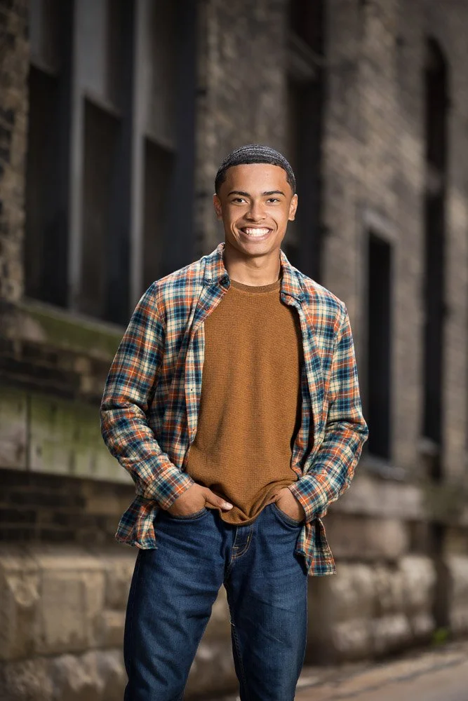 New-Berlin-senior-photos-Stories-Framed-32-web.jpg