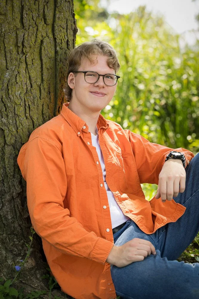 Milwaukee-senior-photos-Stories-Framed-23-web.jpg