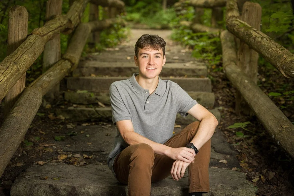 Wauwatosa-senior-photos-Stories-Framed-29-web.jpg