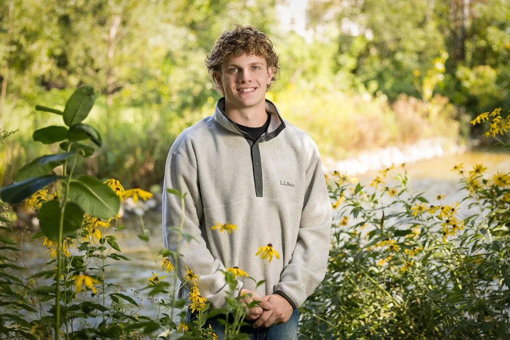 Wauwatosa-senior-photos-Stories-Framed-28-web.jpg