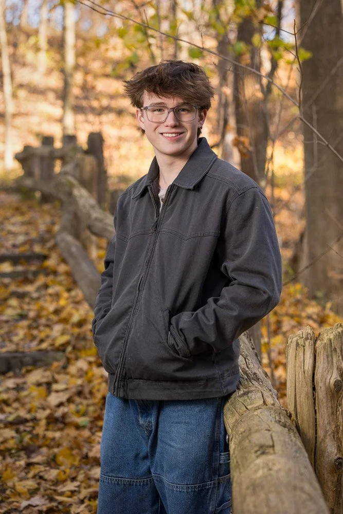 Pewaukee-senior-photos-Stories-Framed-32.jpg