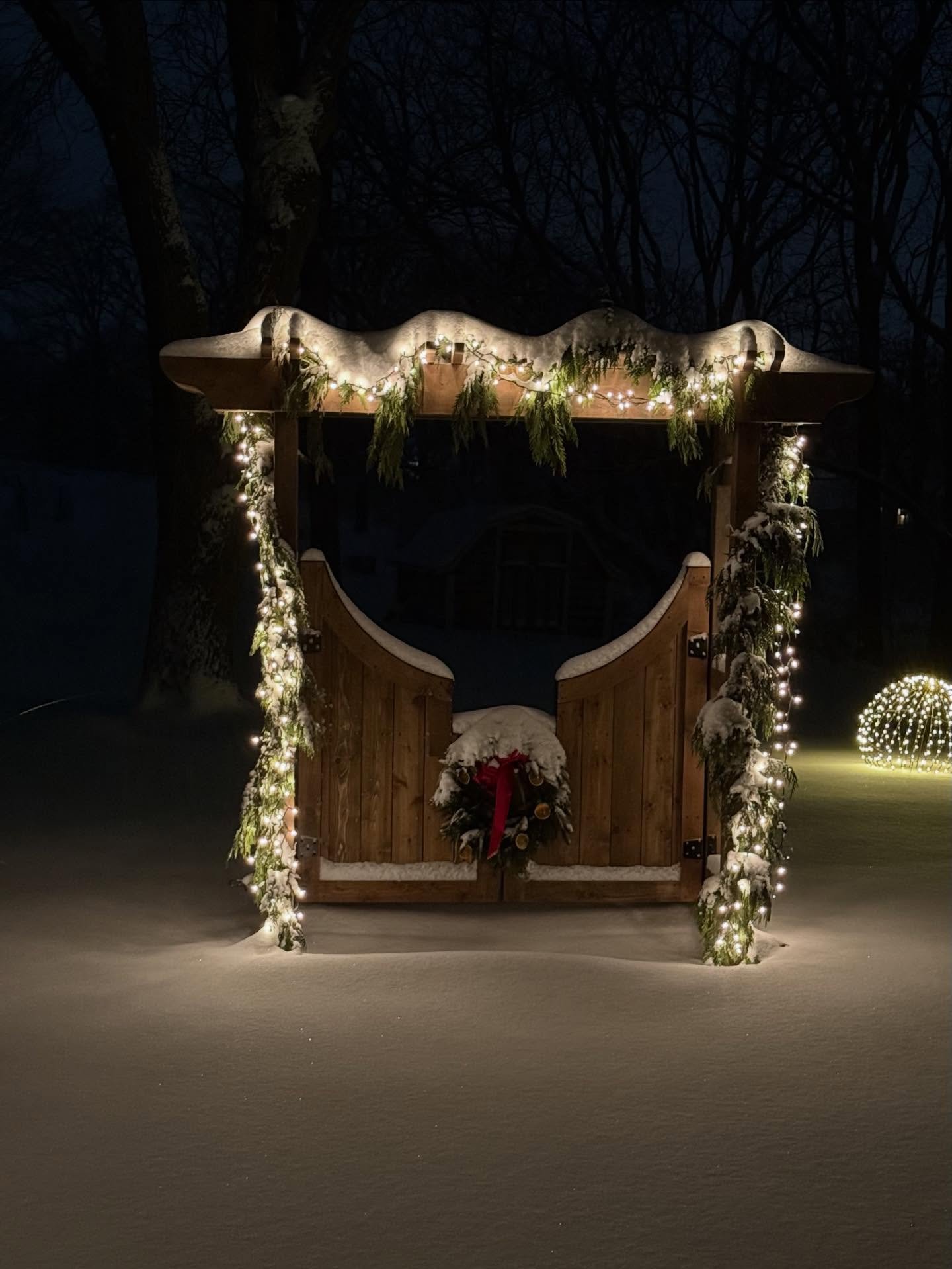 First snow!
Grateful when clients share images of our projects in real time. Magical.

#maraleeolsondesignstudio 
#makeroomforlove 
#customcarpentry
#viewfromthekitchenwindow