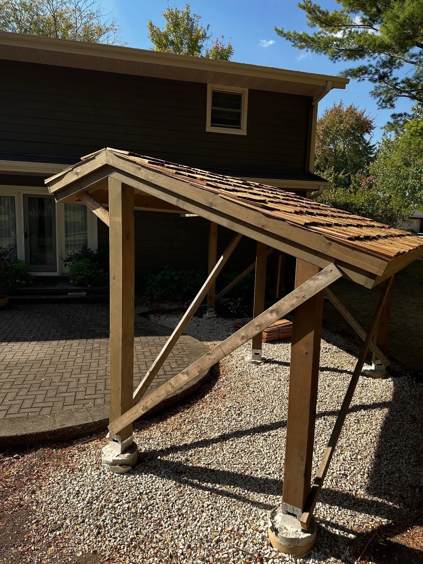 Wrapped up this week with some fall site visits. This gem is really coming together. Next up, new patio, then the finishing details on the pergola, reading nook and garden gate. Stay tuned!!!

@premierbuildingsolutionsmh 
Kittleson Landscaping

#mara