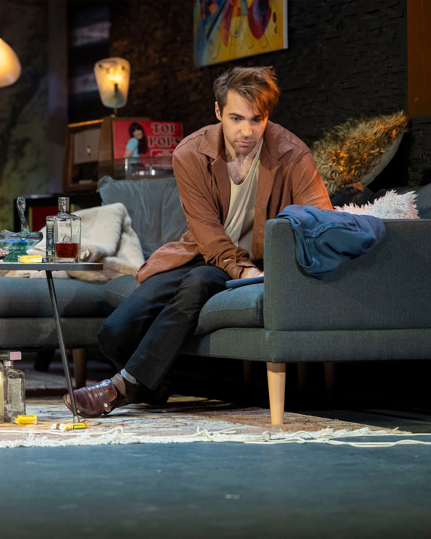 🎭 Daniel Scherer
als Daniel Corban

in &laquo;Die Falle&raquo;
bis 28. M&auml;rz 2026 im Theater Stans
Regie: Ursula Lysser

Tickets unter: www.theaterstans.ch (Link in Bio)

@scherda1 
#theater #diefalle #krimi #stans #stanslebt #Nidwalden #zentral