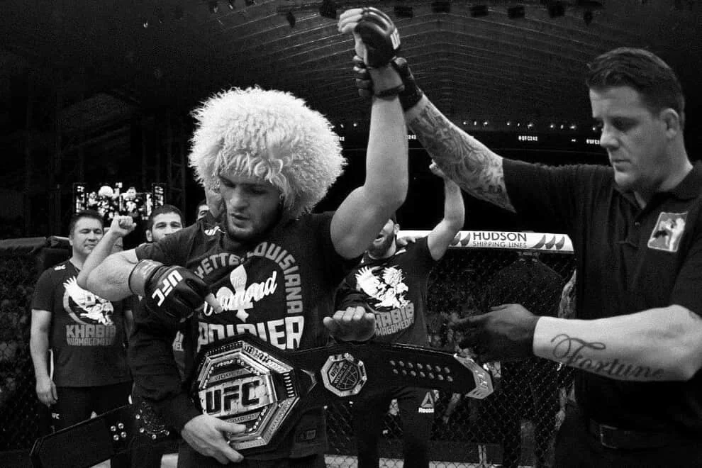 Comision de Nevada asigna arbitro y jueces para el Gaethje vs. Pimblett de UFC 324 Comision de Nevada asigna arbitro y jueces para el Gaethje vs. Pimblett de UFC 324