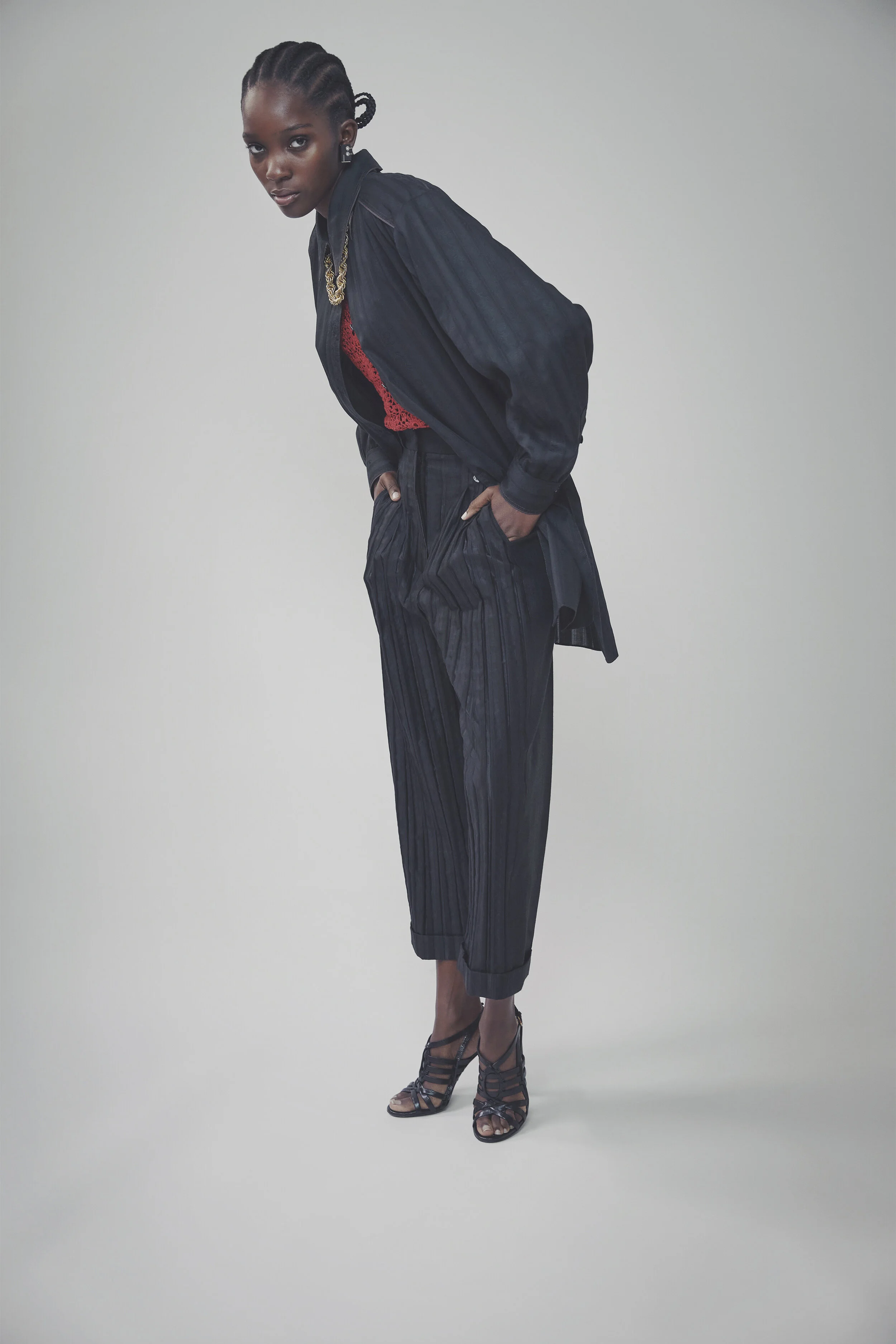 Diotima-Lookbook-04.jpg