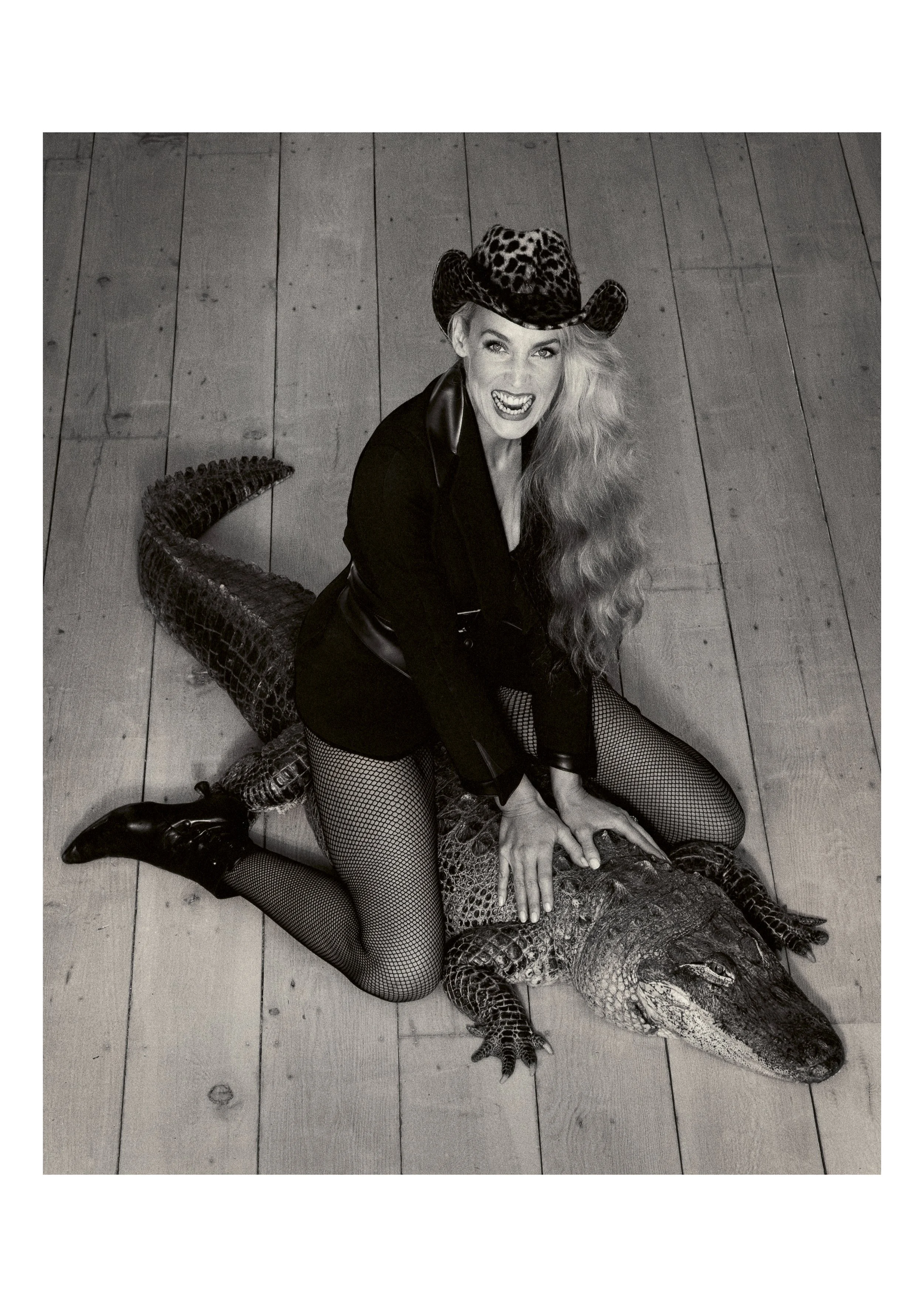 SAINT LAURENT RIVE DROITE_BOB_CARLOS_CLARKE_03_HR.jpg