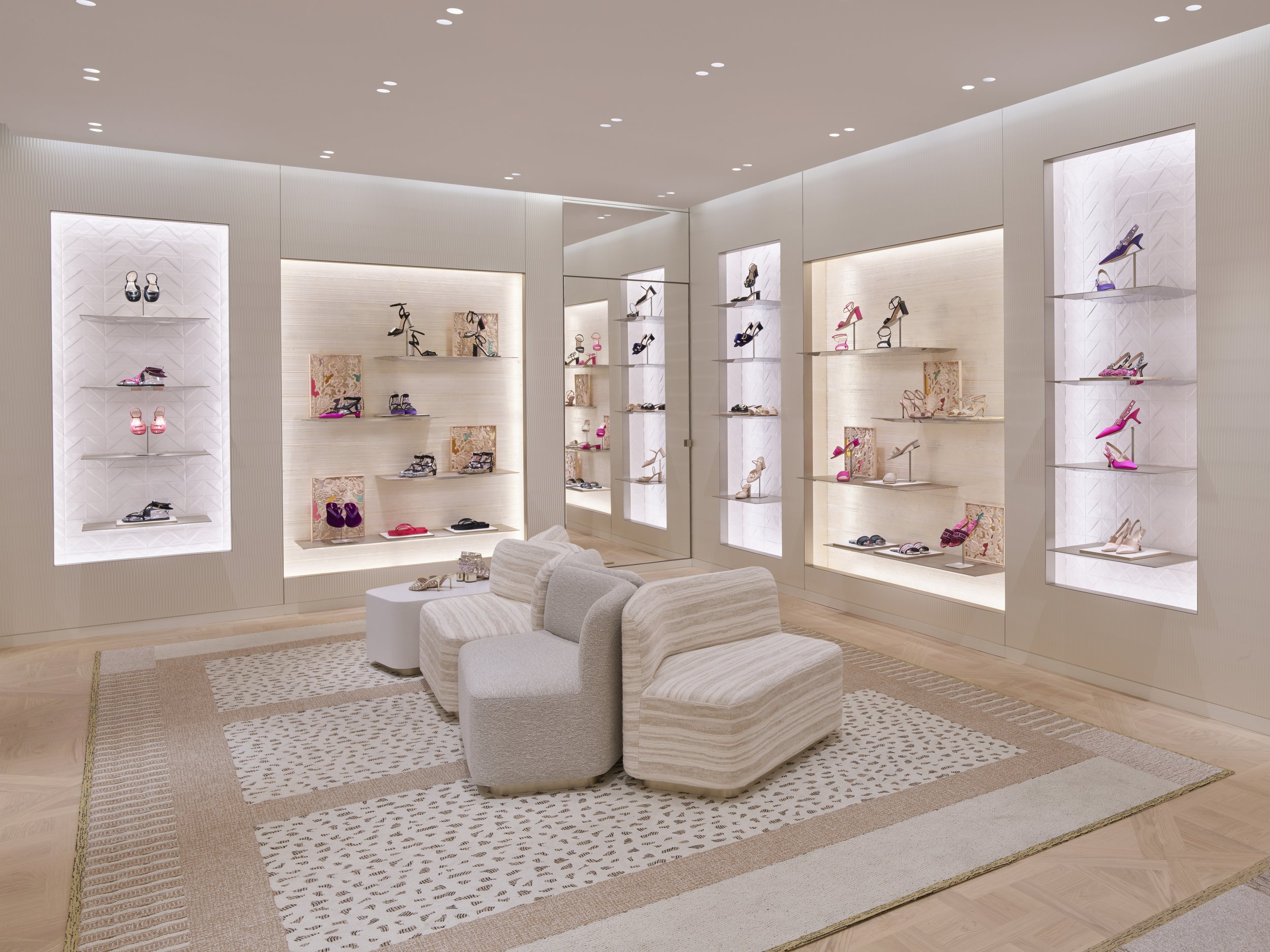 SLOANE STREET STORE OPENING ©Jonathan Taylor 6.jpg