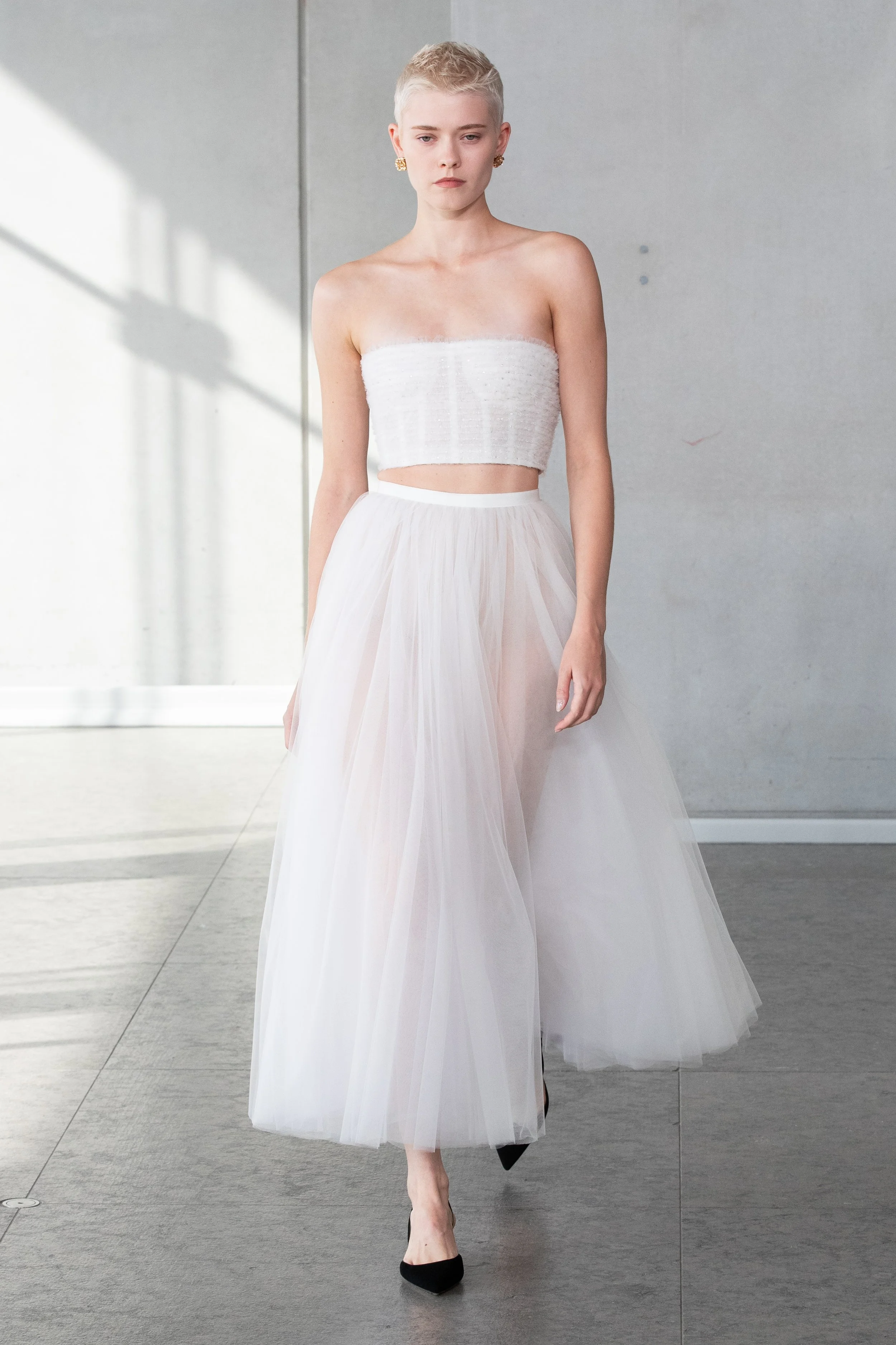 Carolina Herrera SS24 06.jpg