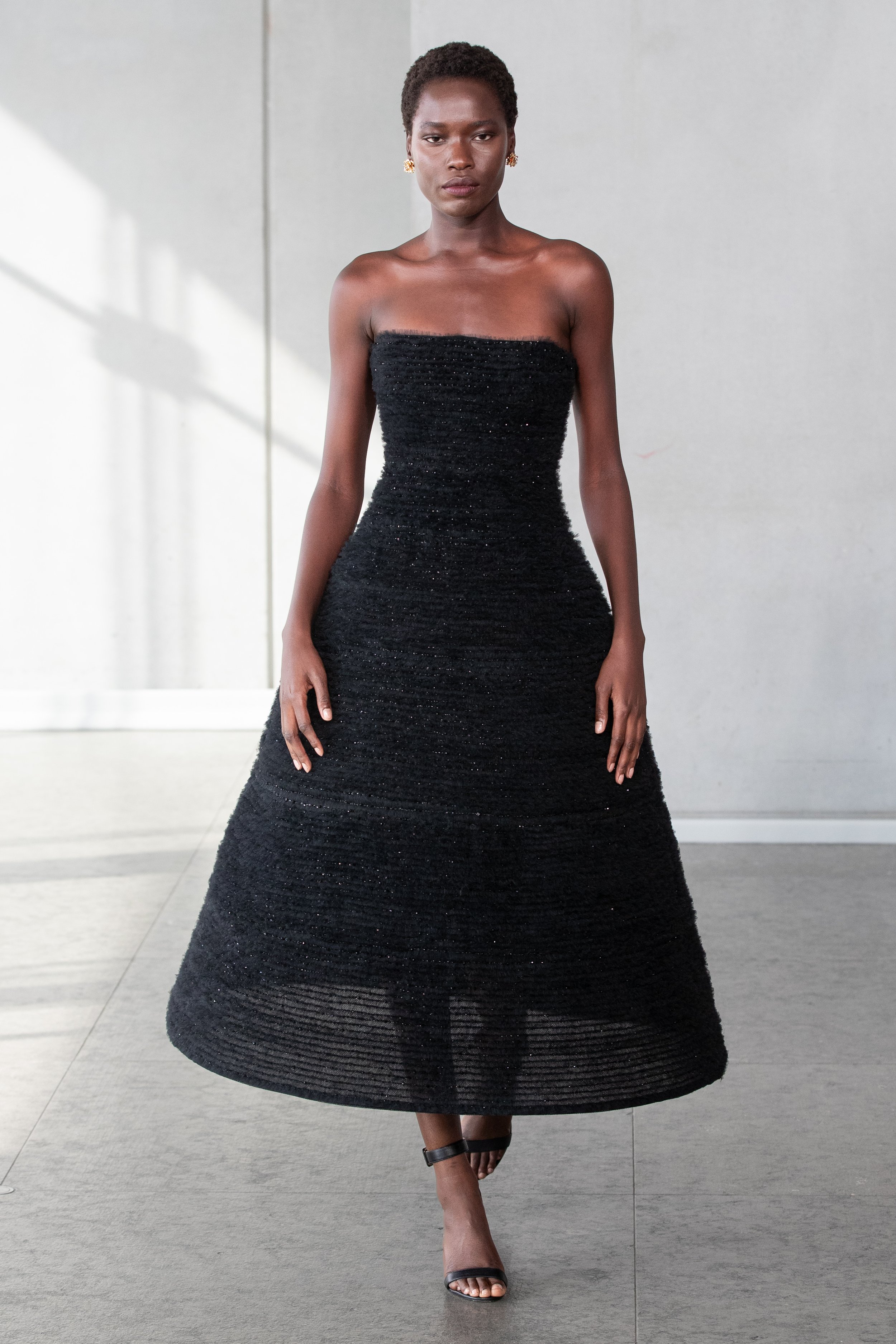 Carolina Herrera SS24 08.jpg