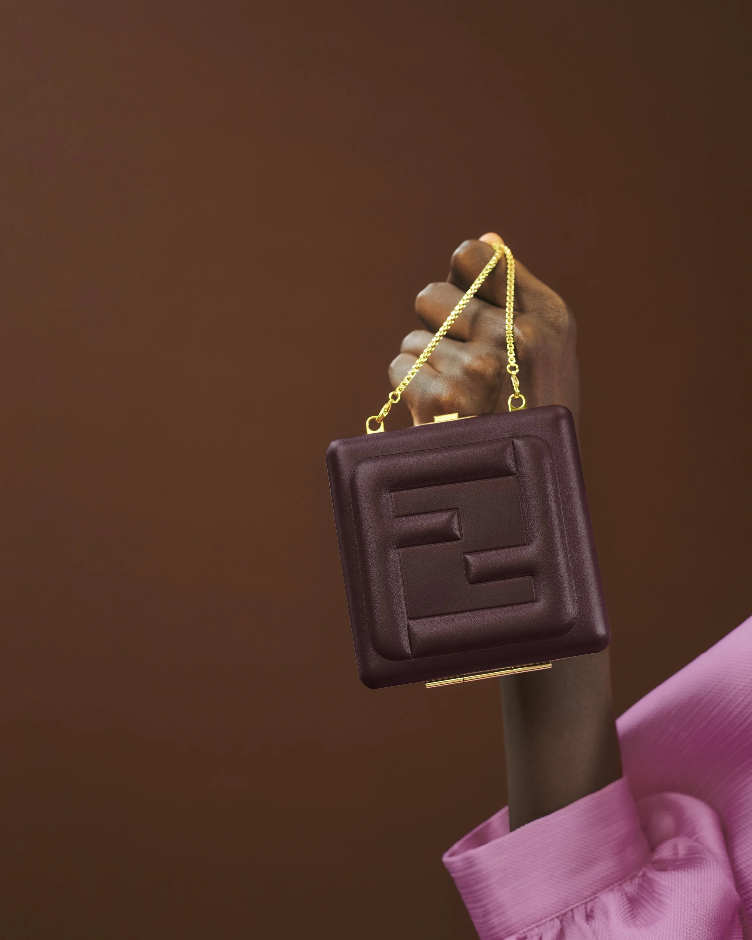 06_FENDI Winter 23-24 Collection curated with Stefano Pilati_Digital Shooting.jpg