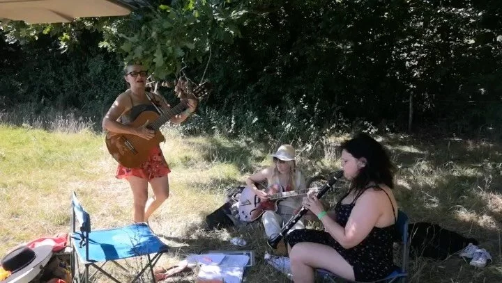 Photo dump of a lovely day playing music at @tribal_earth_festival in Laughton with Maria and Jude in the @chileanchillcollective ! It&rsquo;s our second gig of all of us playing Chilean folk music together, had a lot of fun at the most chilled, peac