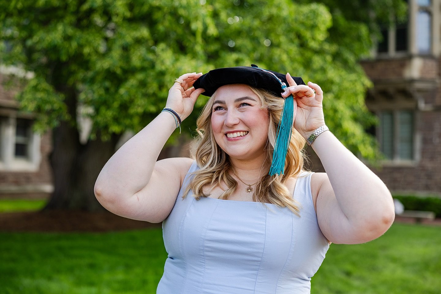 Congratulations to all of the students graduating this week! What an incredible accomplishment it is 🎓
.
.
.
#graduation #2025grad #stlgraduationphotographer #stlouis