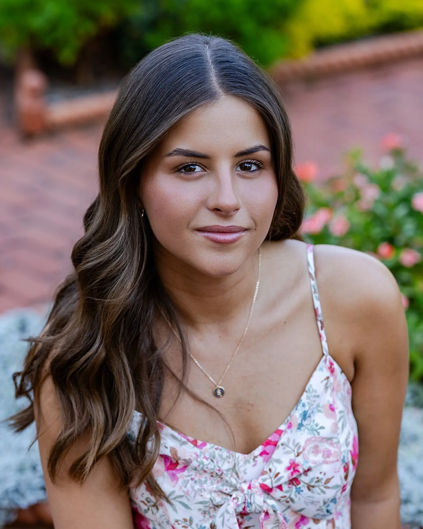 Too many beautiful ones to choose from with this senior session. Abbie knocked it out of the park @mobotgarden 🪴Congrats as you enter this next chapter!
.
.
.
.
#seniorsession #seniorsessionstl #stlphotographer