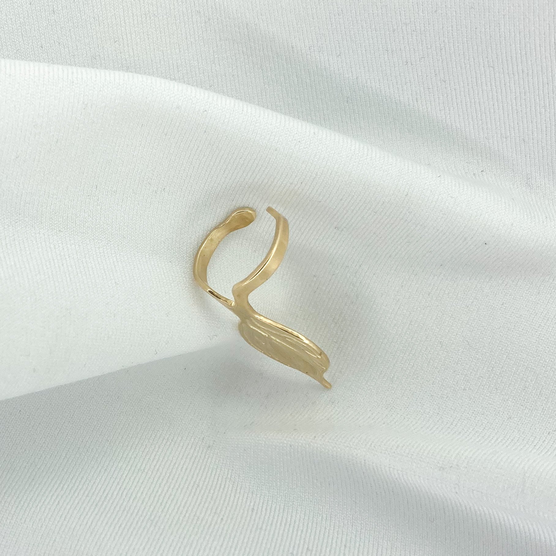Roots Ear Cuff