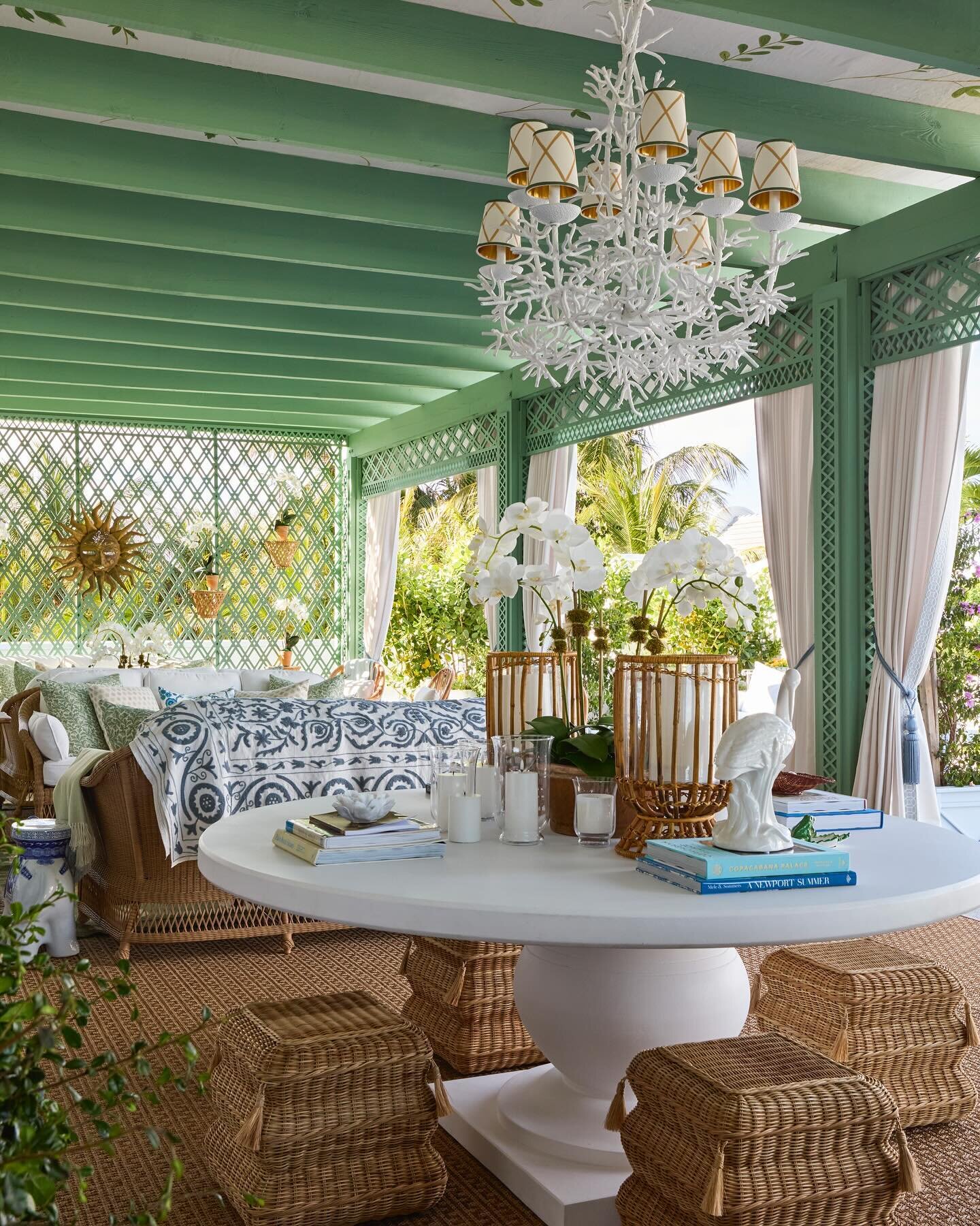 our trellis garden could not have bloomed without the beautiful orchids and ferns from @dianejameshome &mdash; we are such huge fans of theirs and are so grateful for their partnership on our @kbshowhouse space. FYI, the large orchids and potted palm