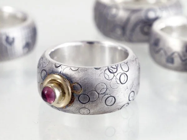 https://i.etsystatic.com/8358278/r/il/5628b0/1040549735/il_fullxfull.1040549735_qudf.jpg
